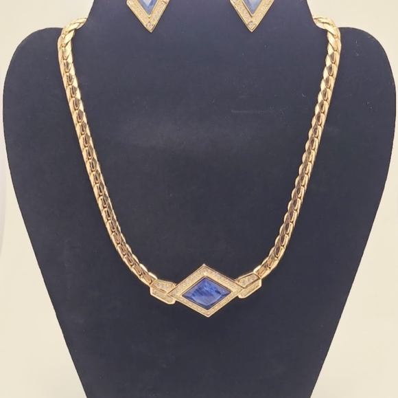 Meet your Posher, Tanya - Picture 16 of 16